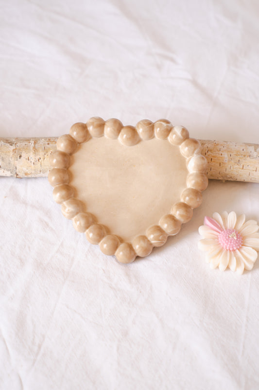 Tavă ceramică – design modern, forma de inima