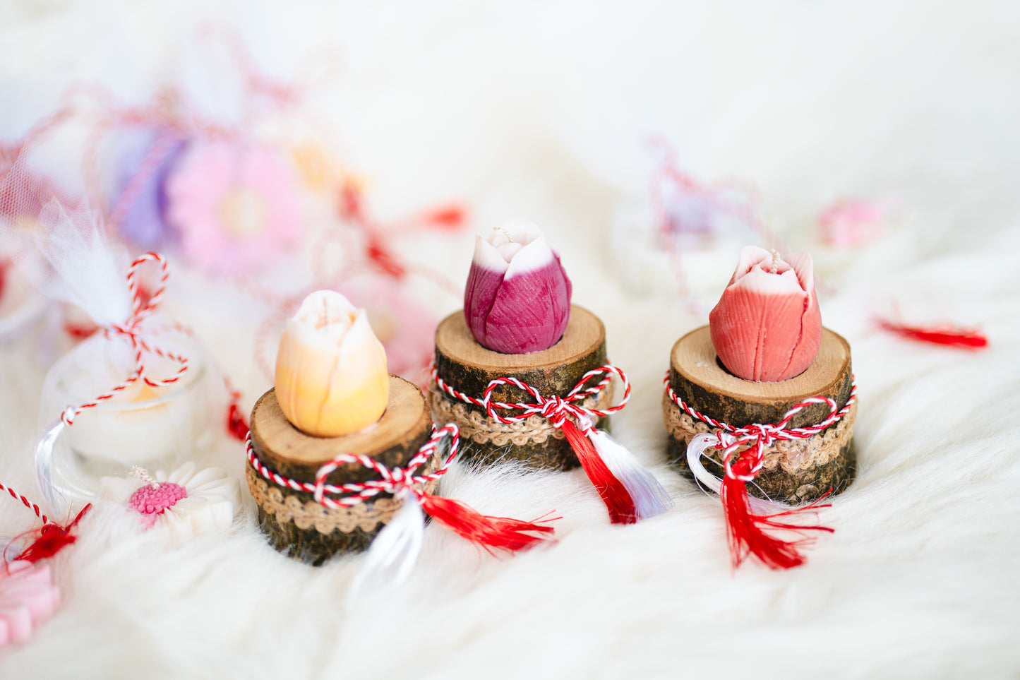 🌸 Mărțișor cadou 1 martie -lumânare parfumată pe suport de lemn