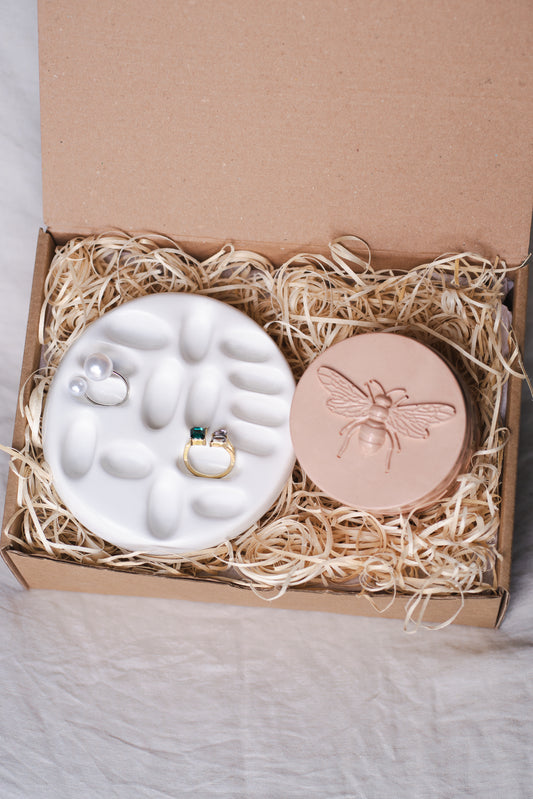 Set cadou handmade – tavă și lumânare parfumată