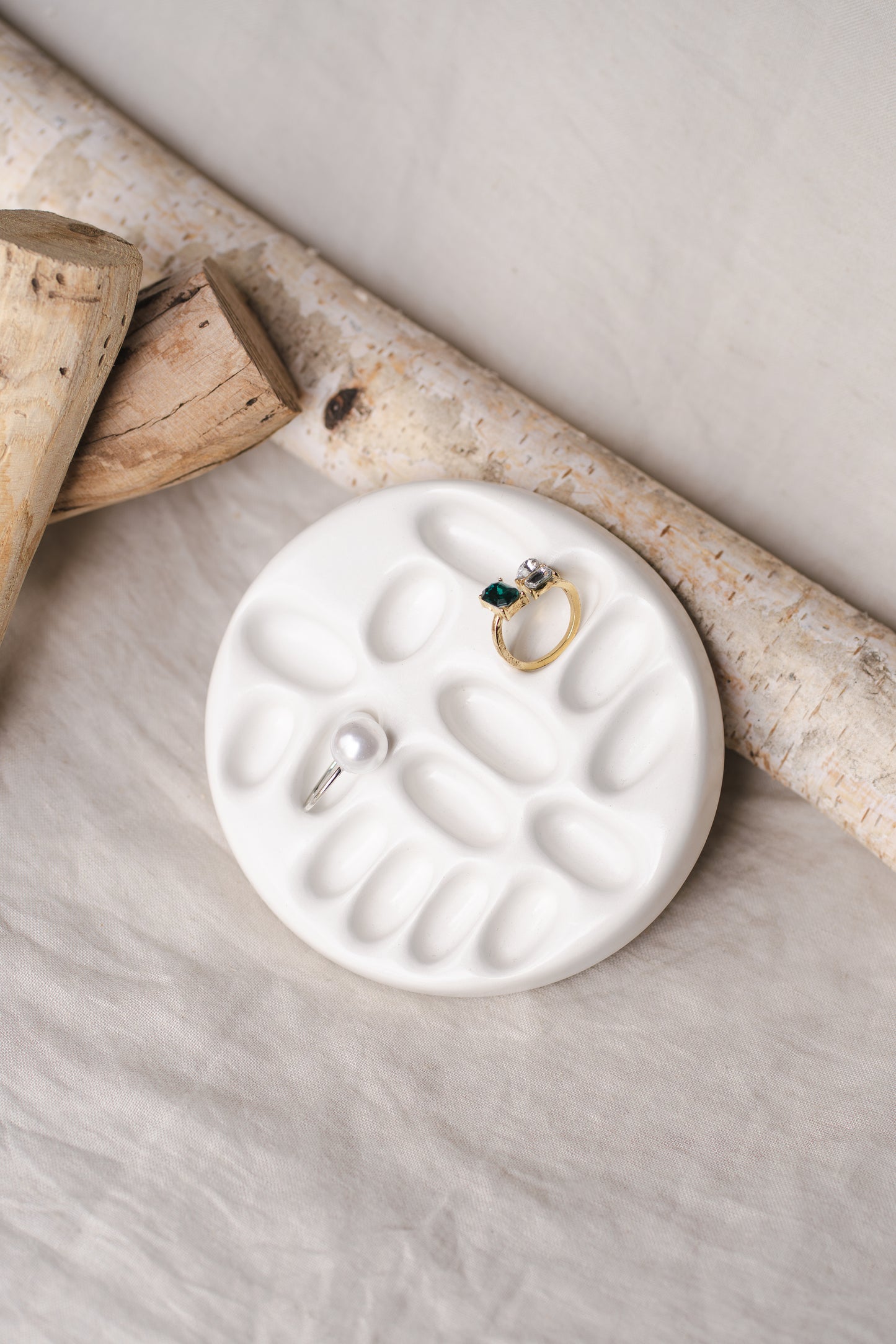 Suport organizator bijuterii din praf ceramic