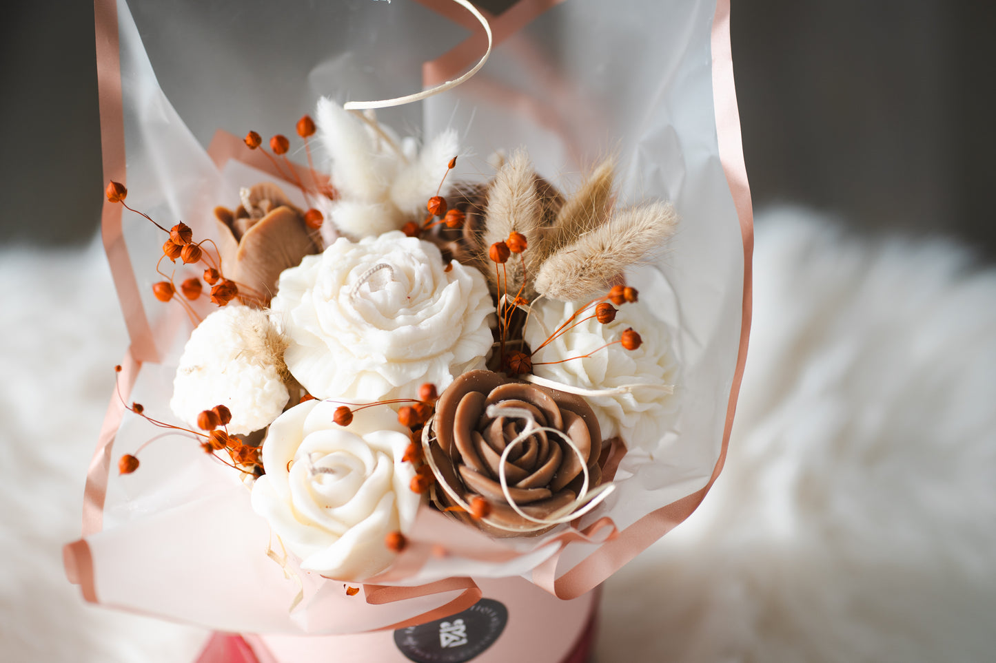 Buchet de flori din lumânări parfumate din ceară naturală de soia