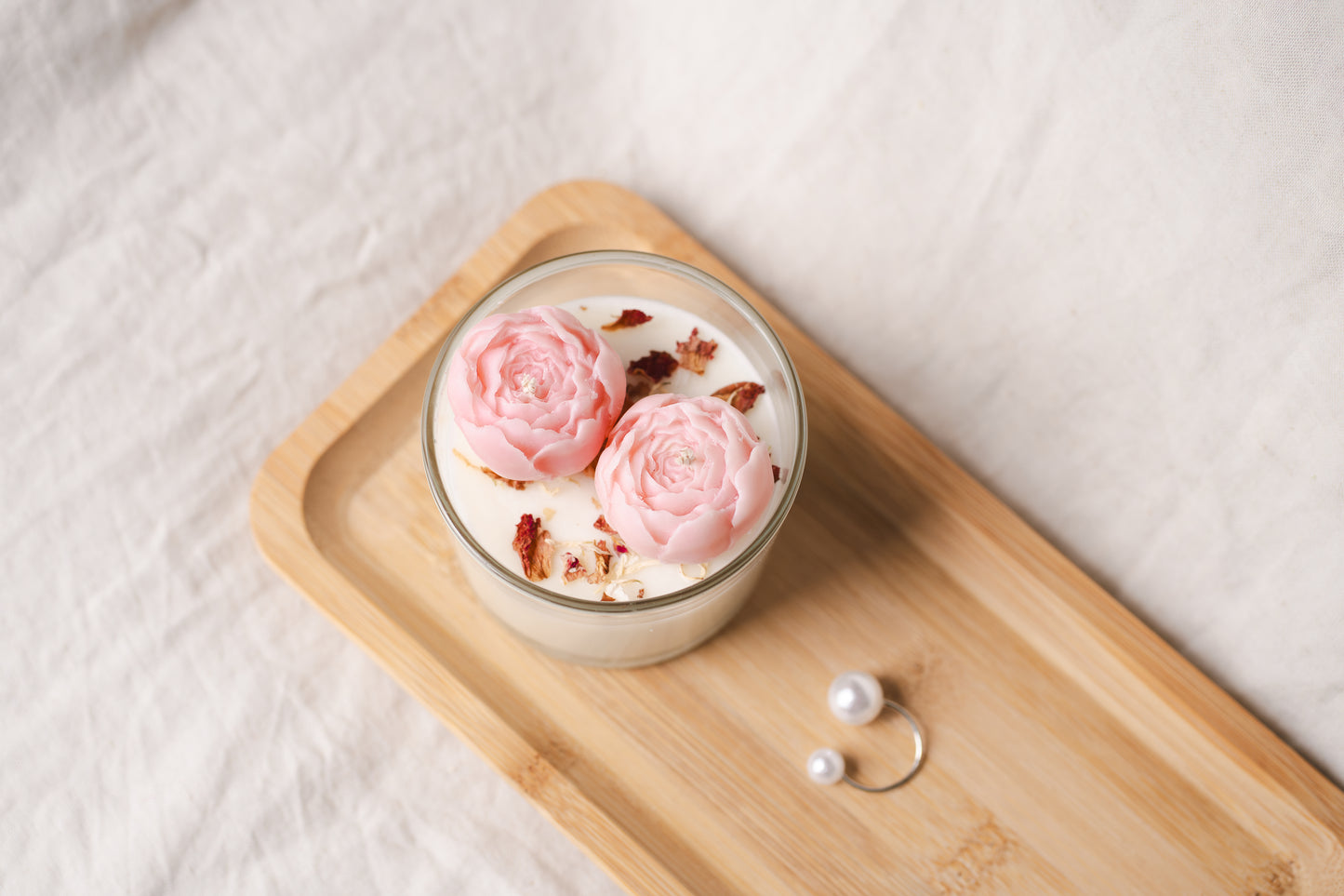 Lumânare parfumată din ceară de soia – în pahar de sticlă