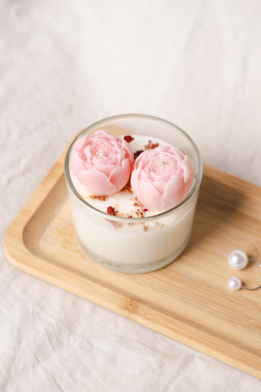 Lumânare parfumată din ceară de soia – în pahar de sticlă