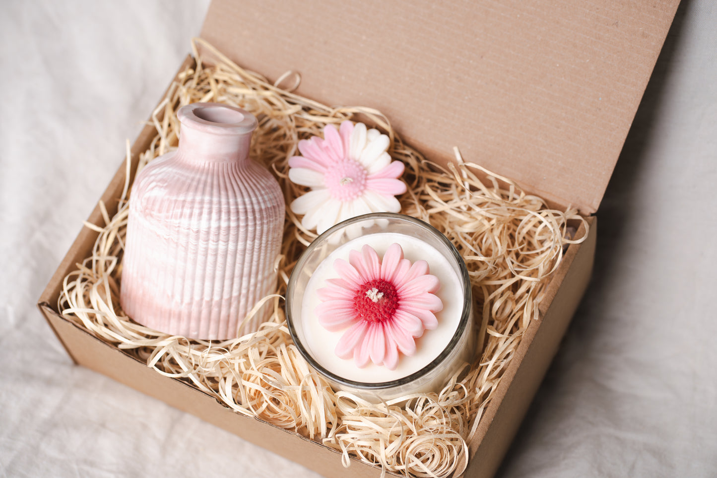 Set cadou handmade – vază și lumânare parfumată