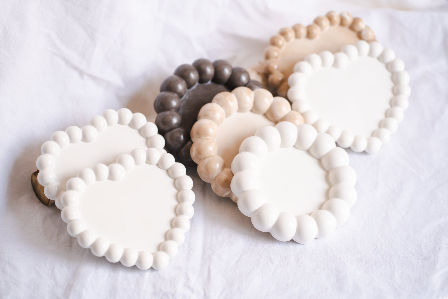 Set cadou – tavă ceramică și lumânare din ceară de soia