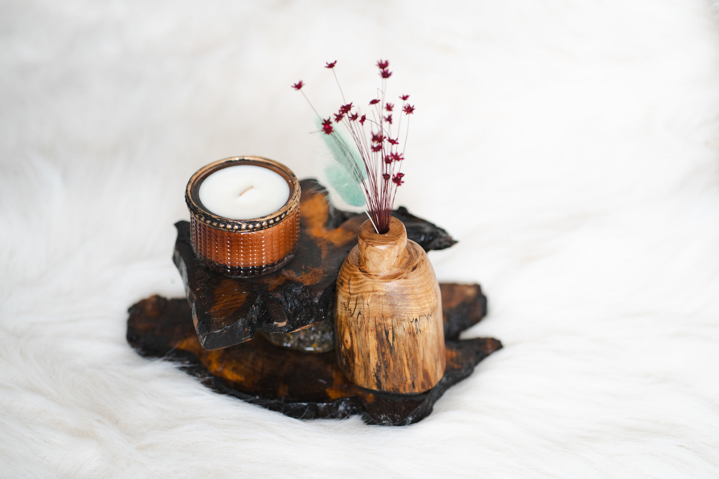 Set cadou handmade - vază din lemn, suport supraetajat și lumânare parfumată din ceară de soia