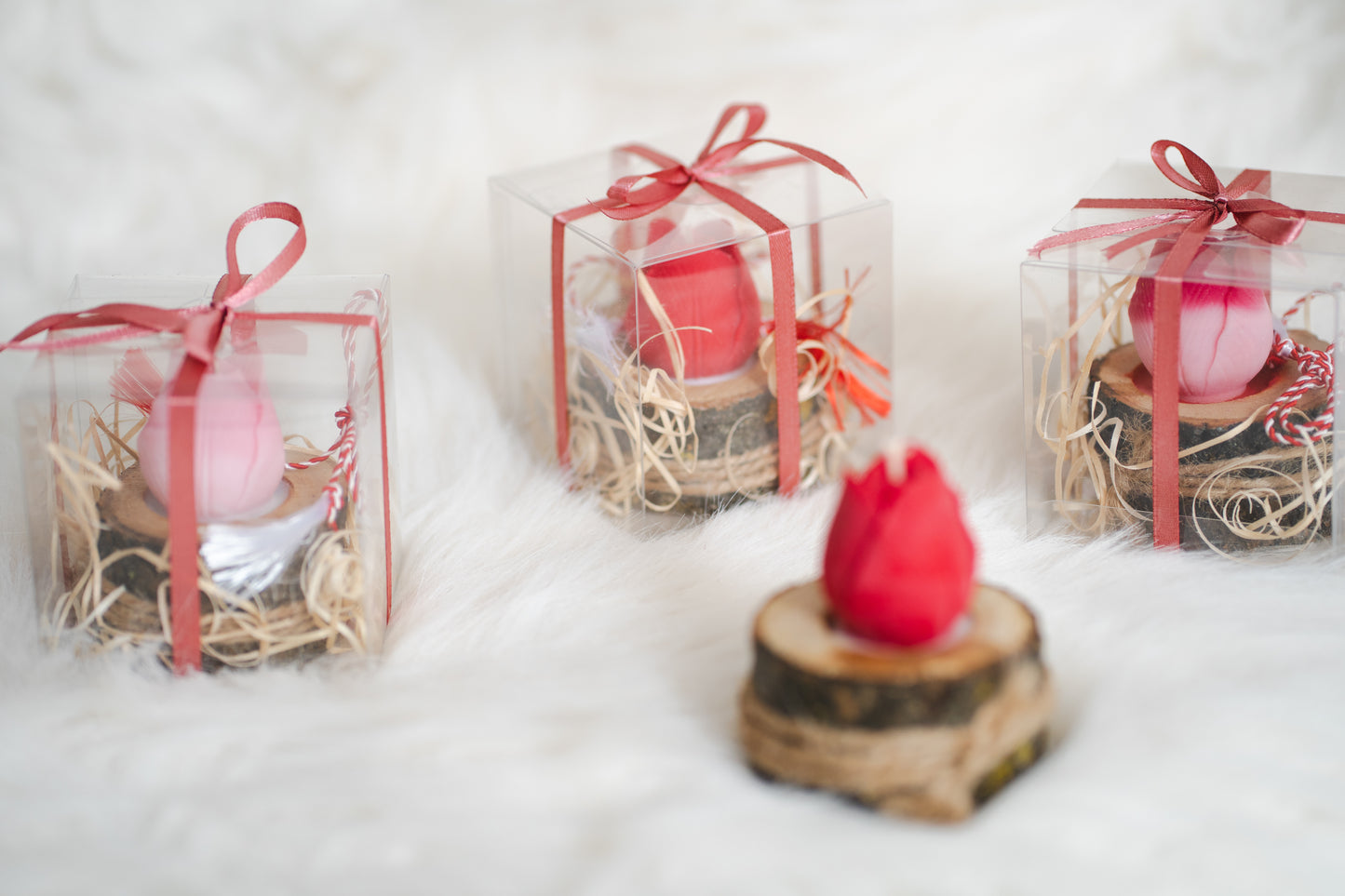 🌸 Mărțișor cadou 1 martie -lumânare parfumată pe suport de lemn