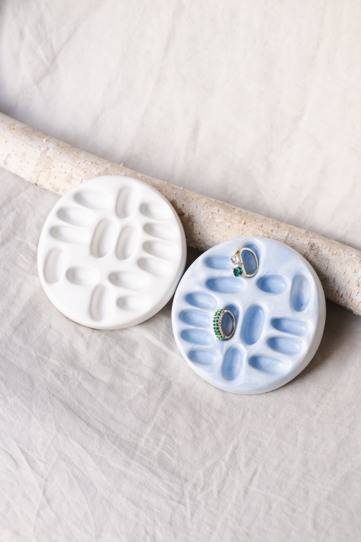 Suport organizator bijuterii din praf ceramic