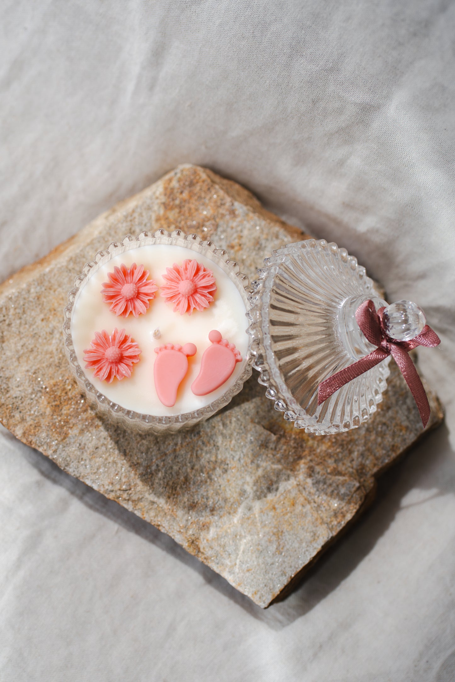 Lumânare parfumată – Mărturie botez sau cadou pentru mămici