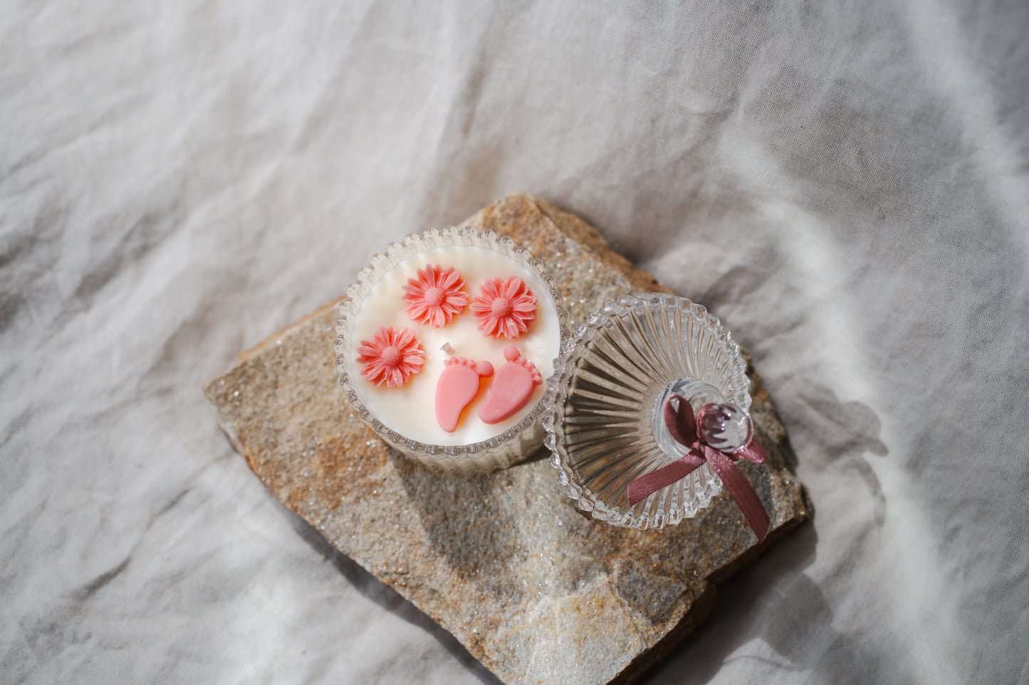 Lumânare parfumată – Mărturie botez sau cadou pentru mămici